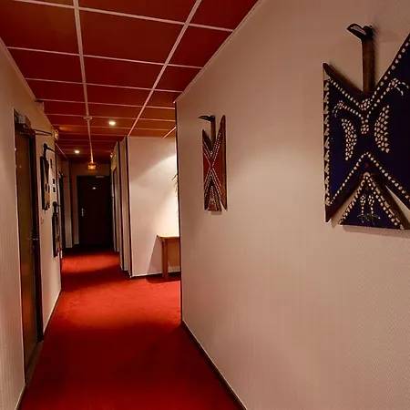 L'iroko The Originals Hotell 3*