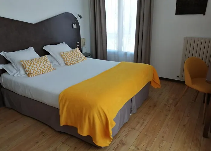 L'iroko The Originals Hotel Aix-les-Bains