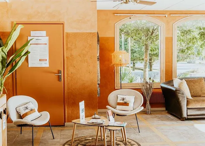 L'iroko The Originals Hotel Aix-les-Bains