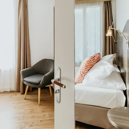 L'iroko The Originals Hotel Aix-les-Bains